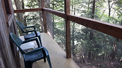 Eagles Nest (Treehouse) Cabin